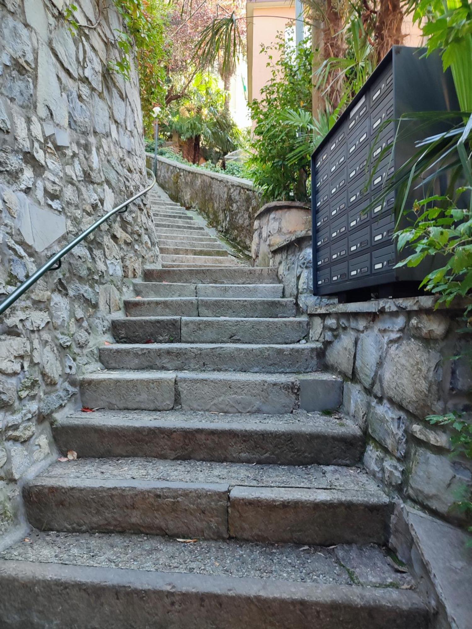 150 Steps To Heaven - By Myhomeincomo Комо Экстерьер фото